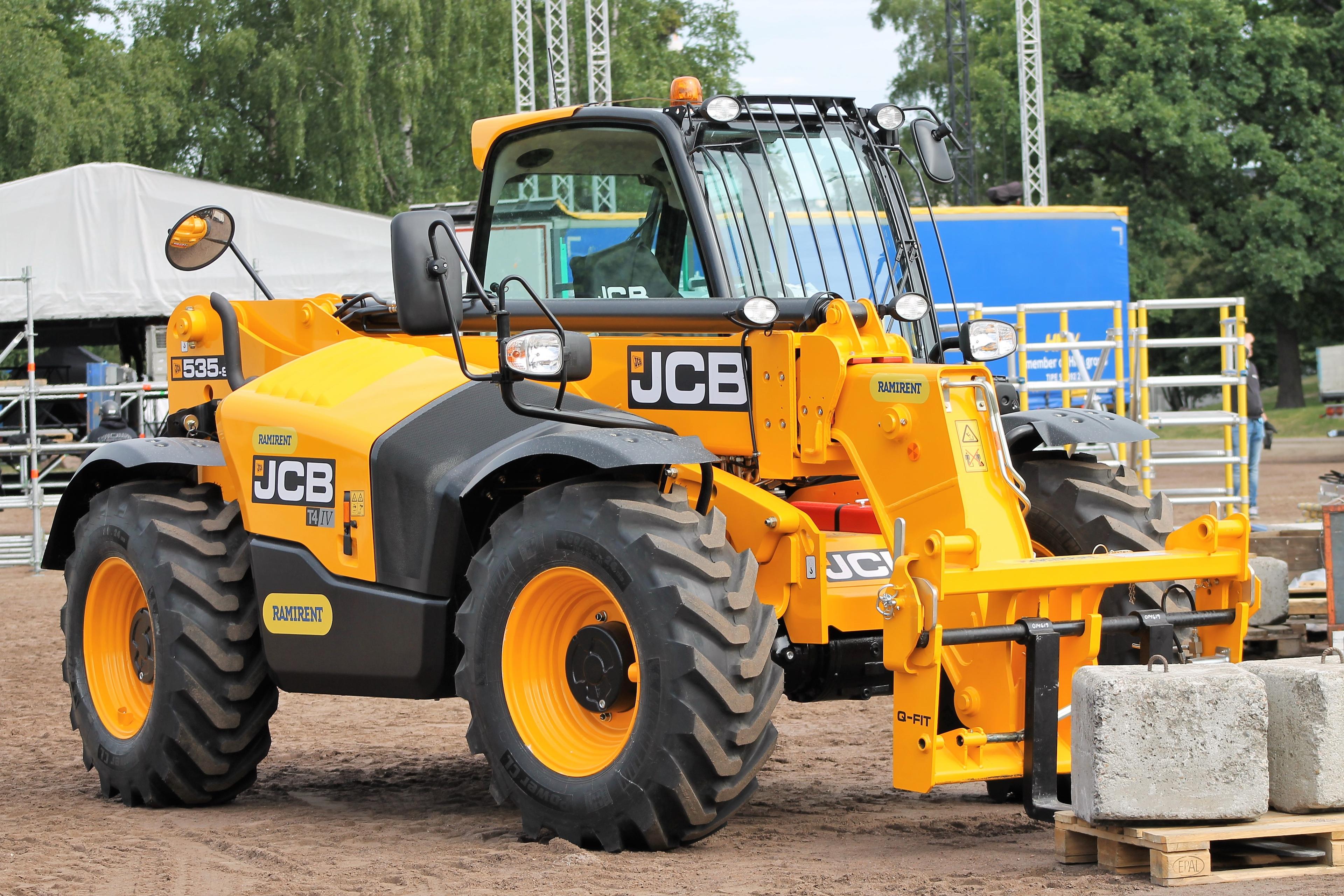 Teleskoptruck lyfthöjd 9.5 m