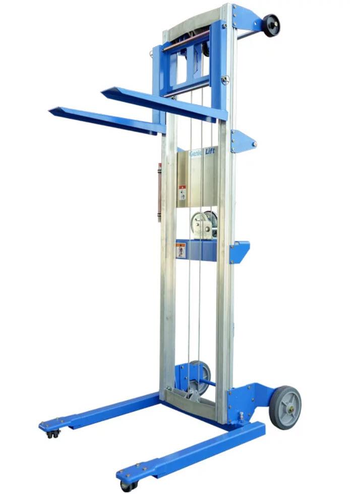 Materiallyft < 160 kg < 3 M