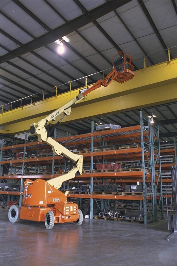 Vikbomslift batteri plattformshöjd 12,2 m
