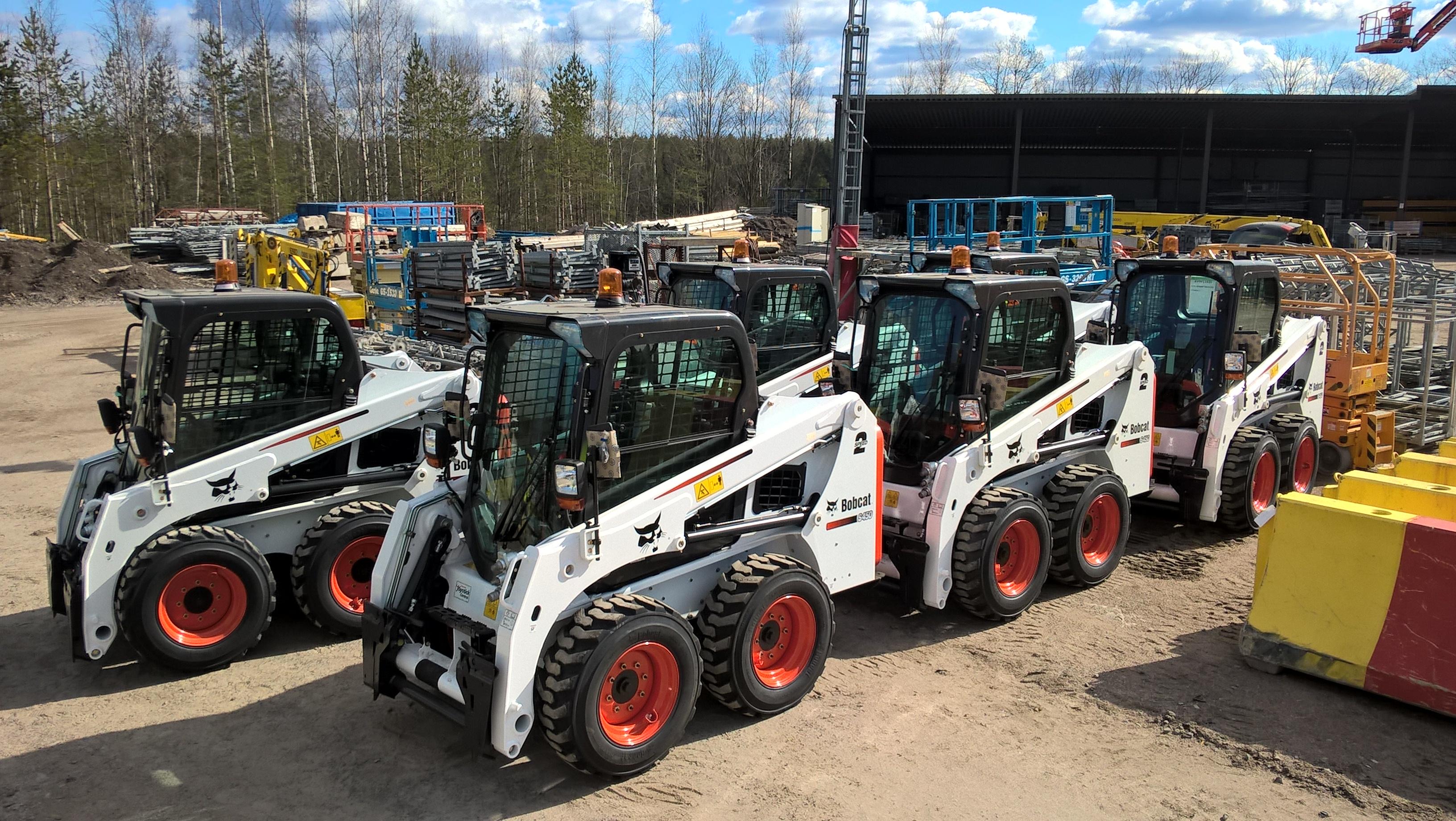 Kompaktlastare slirstyrd 2,5T
